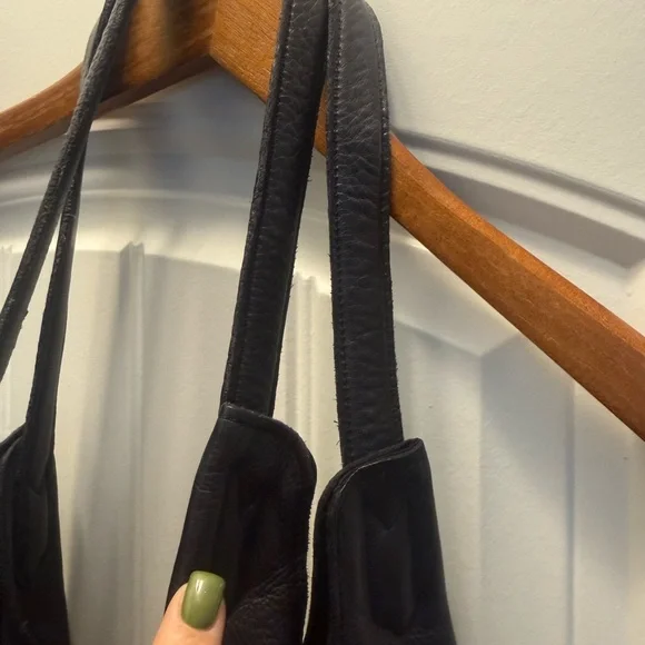 Free People Tivoli Leather Slouchy Bag - Picture 6 of 9